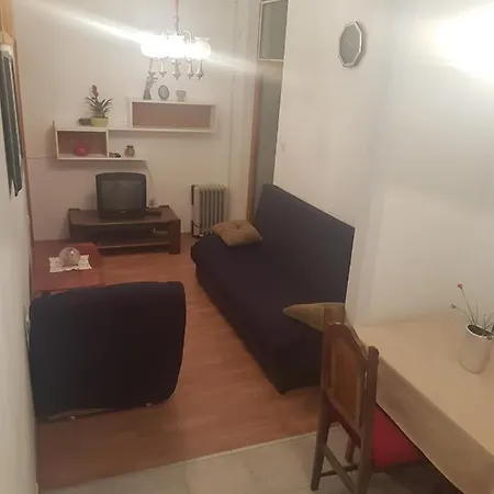 With A Parking Space - 15501 * Zara