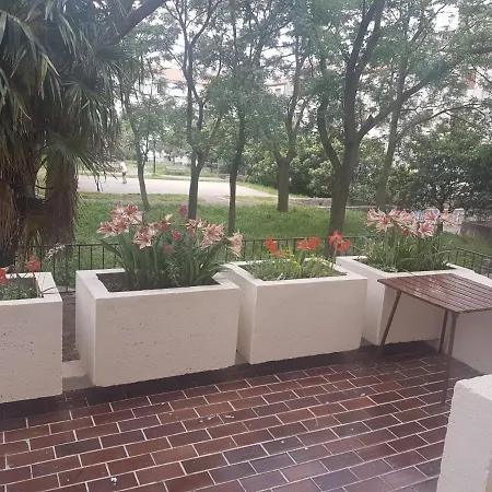 With A Parking Space - 15501 * Zara